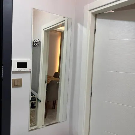 Apartment Zara's In Istanbul